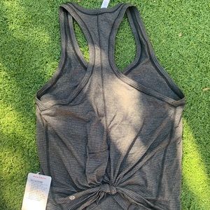 NWT Lululemon top